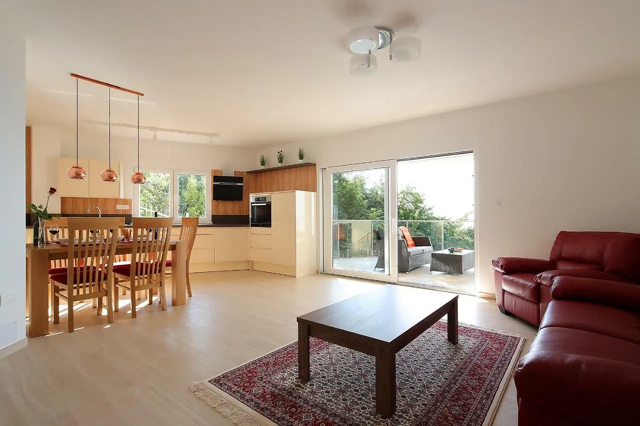 Magnolia Apartment Opatija 0*,